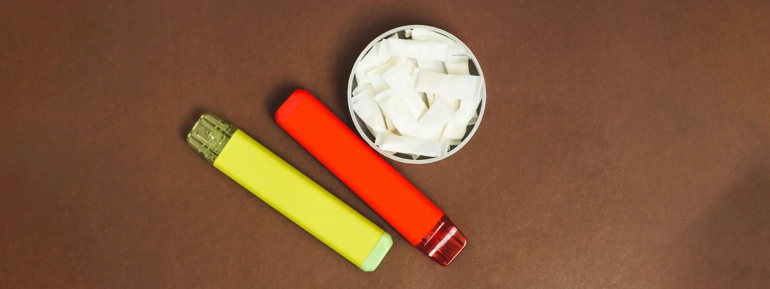 Nicotine Pouches vs. Vapes: The Vapor-Free Switch for Modern Users