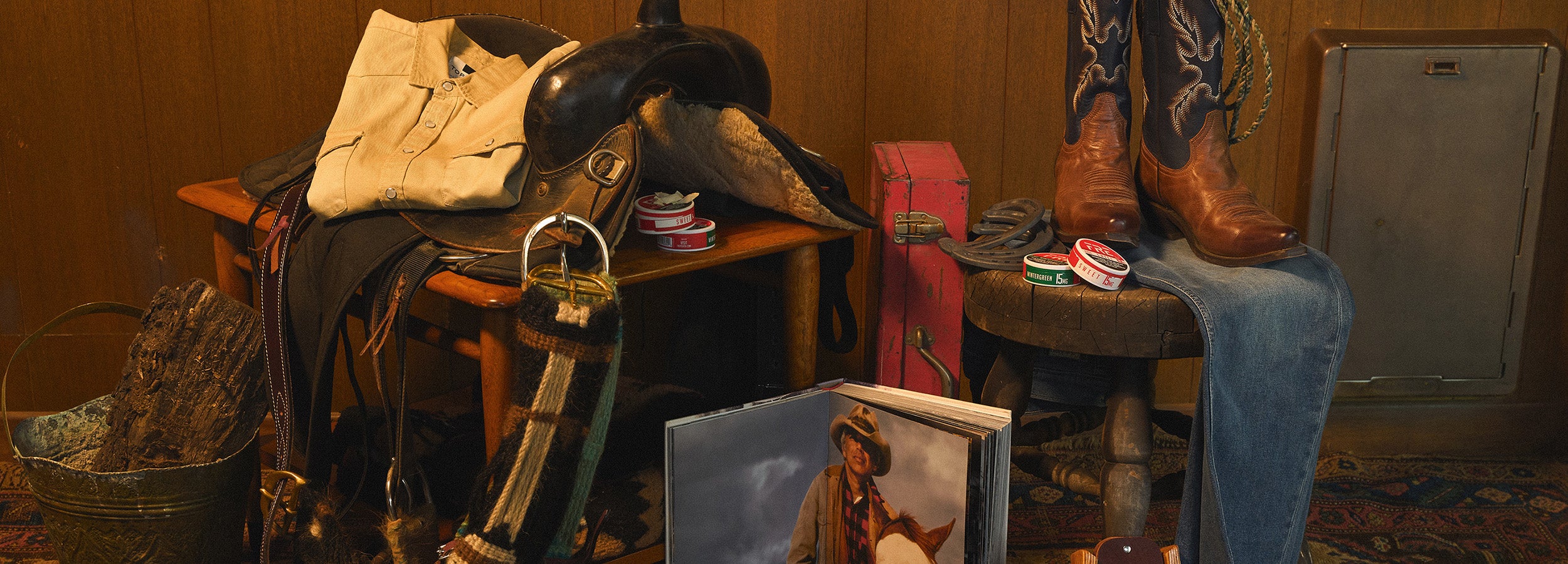 Western-style FRE nicotine pouch bundles banner with mint, lush, and wintergreen tins